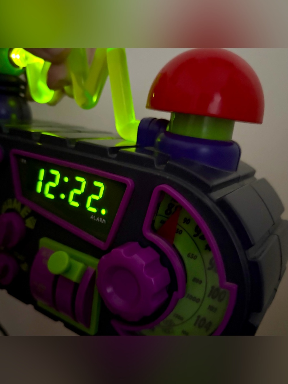 Vintage Nickelodeon Time Blaster Radio/Alarm Clock - Picture 4 of 12